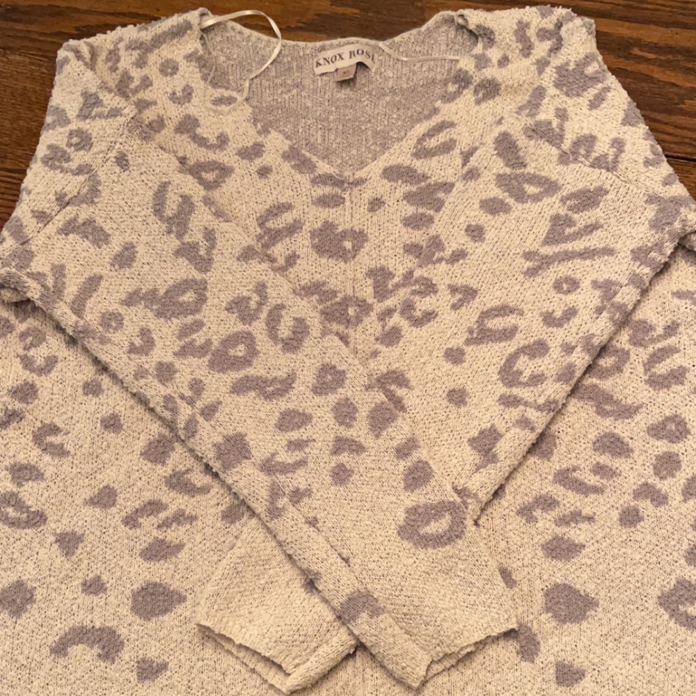 Knox rose cheetah sweater